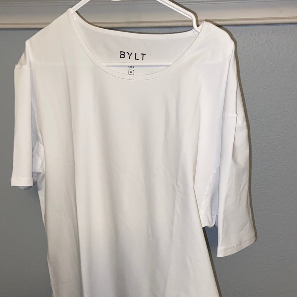 NWT BYLT short sleeve T-shirt